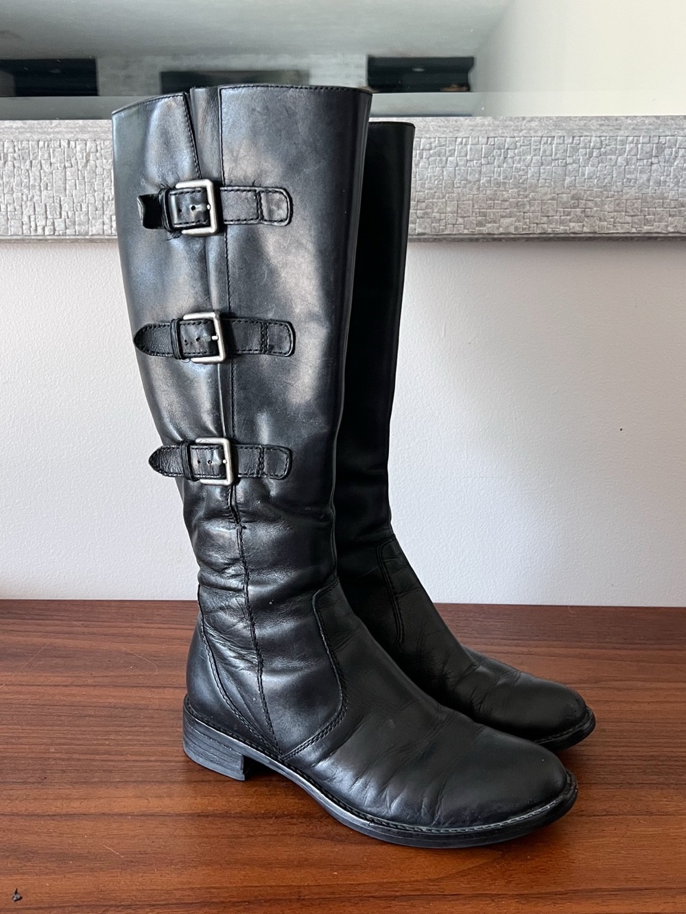 ECCO Women's Black Leather Knee High Riding Boots Triple Buckle Side Zip Size 38